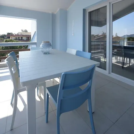 Feriehus Lux4u PalaiónTsiflíkion